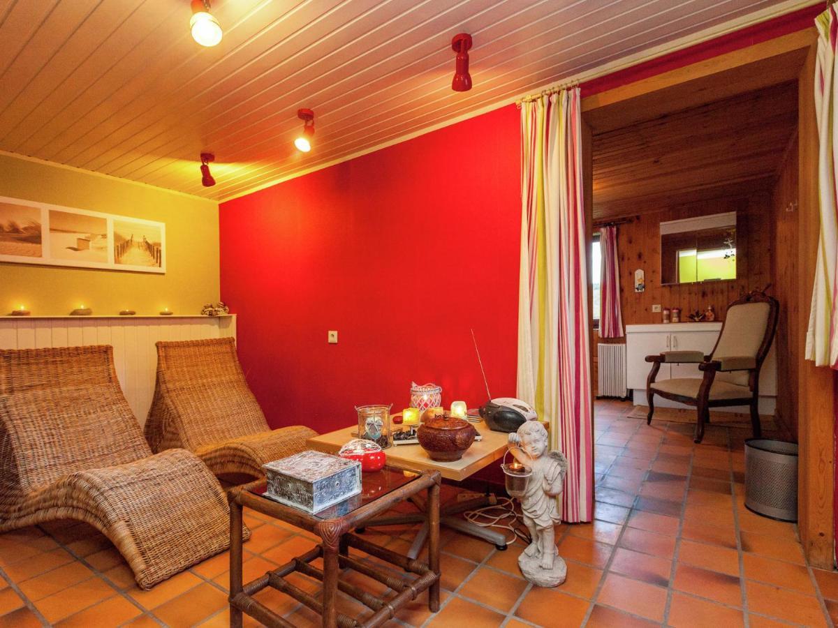 Charming Holiday Home In Malmedy With Sauna Værelse billede