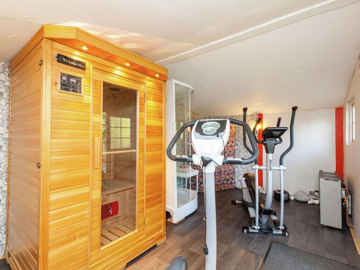 Charming Holiday Home In Malmedy With Sauna Værelse billede