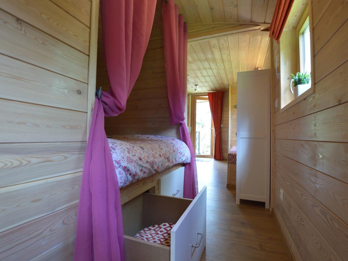 Charming Holiday Home In Malmedy With Sauna Eksteriør billede